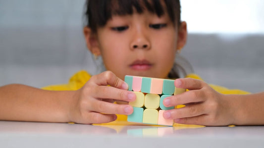 3 reasons the Rubik's Cube is good for kids 🧠